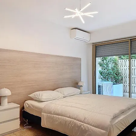 A Deux Pas Des Plages Piscine 346l Franchi Lägenhet Cannes